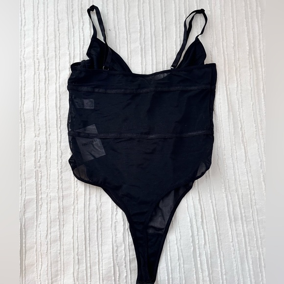 NWT Forever 21 Black Sheer Bodysuit Sz. M - Picture 2 of 5